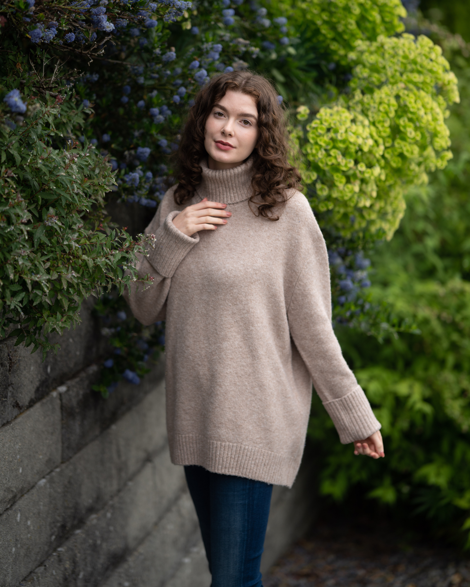 Dog Walker Chunky Cowl Sweater