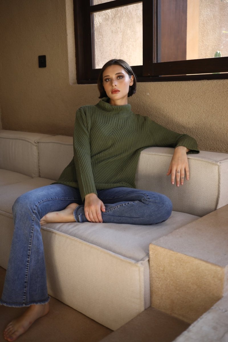 Novel Sweater - Echo Verde Clothing